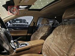 بي ام دبليو الفئة 7